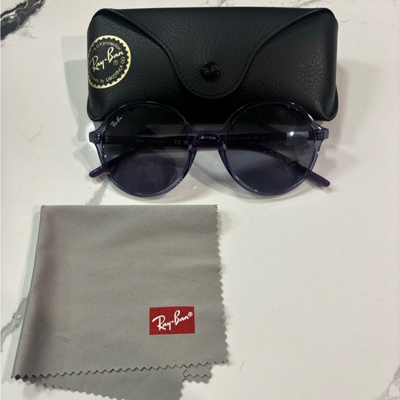 Ray Ban Sunglasses Round RB4304 6435/8O 53 Transparent Violet Frame Blue Lenses